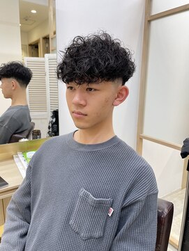 トッカ ヘアアンドトリートメント 仙台店(tocca) 【星篤志】メンズパーマニュアンスパーマツイストスパイラル波巻