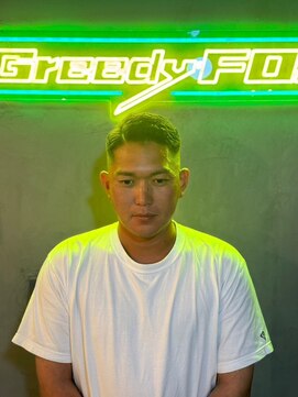 グリーディーフォックス 代々木(Greedy FOX) 波巻き/ハイライト/マッシュパーマ/ウルフ[シェービング]