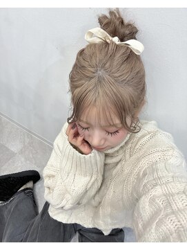 ヴィア(Via) 10代20代30代／ミルクティーベージュ／ハイトーン／髪質改善