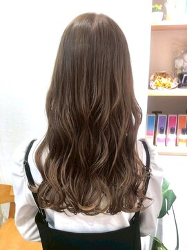 ブロッシー(blossy.) コテ巻き風デジタルパーマ