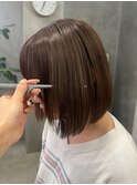 切りっぱなしボブ、ブリーチなしブラウン