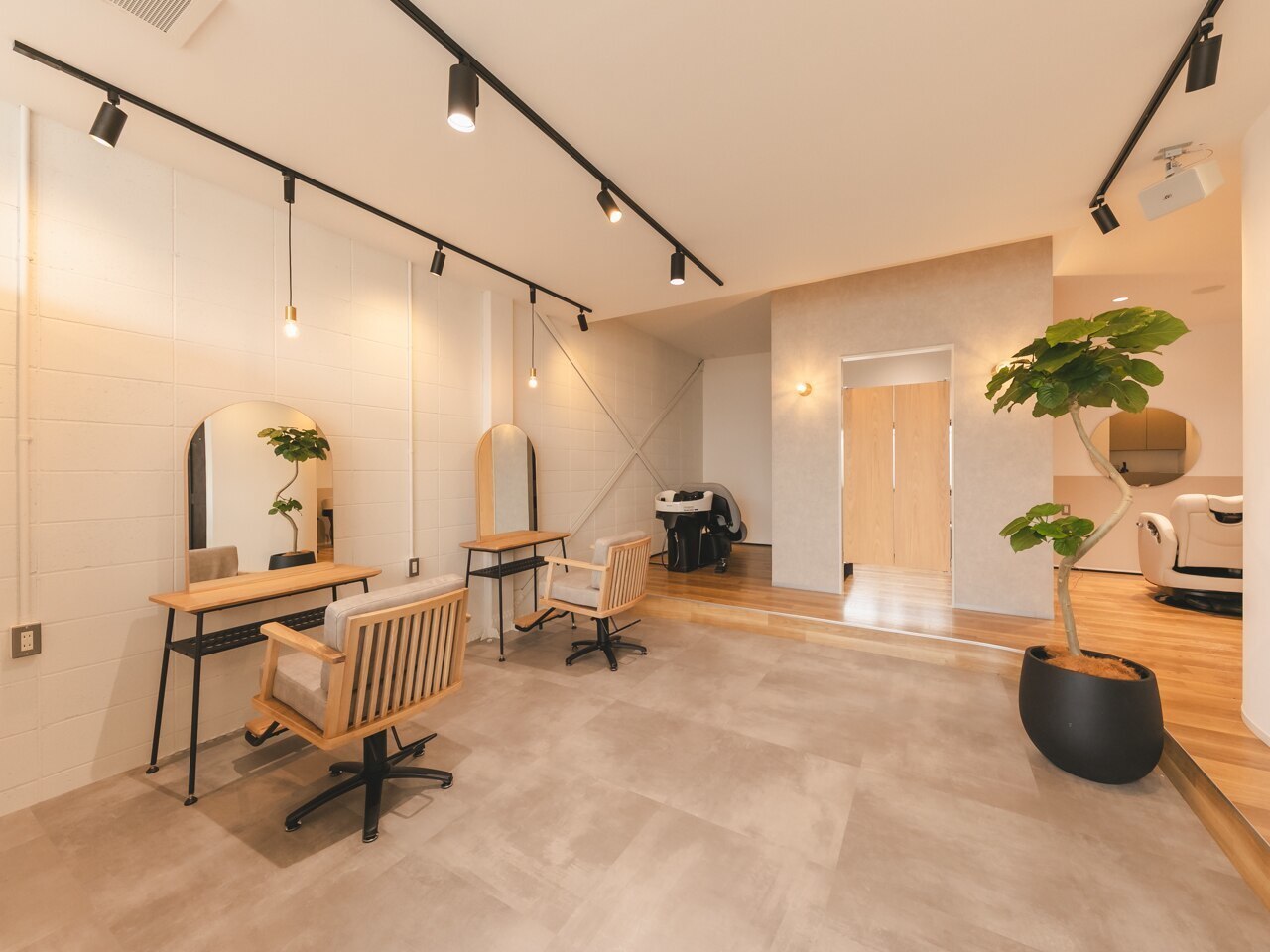 ミミ(mimi)｜ホットペッパービューティー