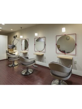 一人ひとりに寄り添った提案が魅力◎髪質改善に特化したトリートメントで、ダメージレスな仕上がりに♪