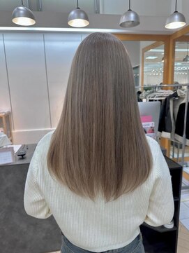 ユニ バイ マグ 長野店(Uni.by Mag) ダブルカラーハイトーンミルクティーベージュグレージュ