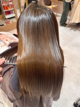 メルク ユニ(merc.uni) 髪質改善/暗髪ロング/大人ガーリー/トリートメント/縮毛矯正