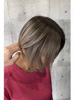 ヴェロニカ バイ ソル(Veronica by SOL)&nbsp;シャドウルーツ