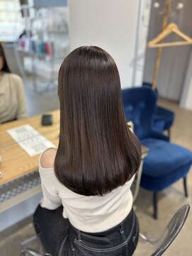 クオーレ(CUORE) ナチュラルブラウン×酸性縮毛矯正