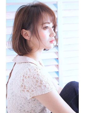 オウル(Owll) 【DISHEL】レジェスタイル　大人ボブ　デザインカラー