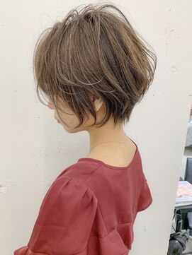 リヴ オオサカ(LIV OSAKA) 【 LIV OSAKA 】小顔に見えるワンサイドショート_12