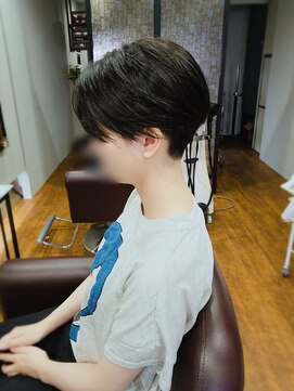 ヒュッゲ(Hygge) ハンサムショート