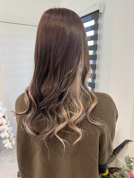 イロアイ(iro I) ベージュインナーカラー