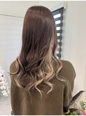 ベージュインナーカラー