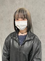 エアー 青山(AIR) デザインカラー逆インナーカラー前下がりボブフルバング