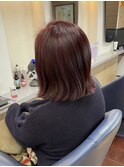 外ハネ、切りっぱなしボブ