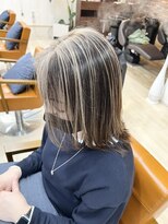 ルアナ(LUANA)&nbsp;白髪生かしカラー