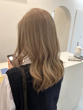 トパ タカオカ(topa takaoka) ハイトーンベージュ