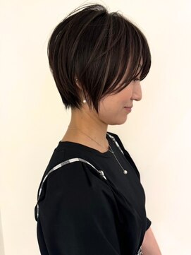 ジル ブラン 福岡(JIL BLAN) ハイライトレイヤーカットショートボブイルミナカラー天神大名