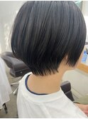 ショートボブ
