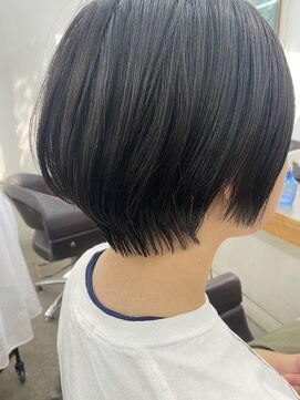 トータルビューティブレイクデュオ(TOTAL BEAUTY BREK DUO) ショートボブ