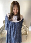 オリーブベージュ レイヤースタイル