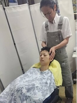 ビューティーイマイの写真/ヘッドスパが大人気のサロン☆頭皮から美しく健康な髪へ導いてくれる！落ち着く空間で癒しのひと時を…♪