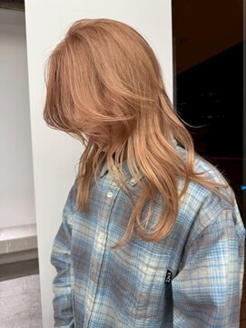 ステン(sten) ハニーベージュ/レイヤーカット/ロングヘア/ダブルカラー