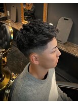 キングスマントーキョー 立川北口店(KINGSMAN TOKYO)&nbsp;アップバング / ツーブロック / スキンフェード 【立川】