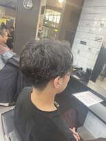 フランクスバーバーリザーブ 人形町店(FRANK’S BARBER RESERVE) スペインカール/スパイキーパーマ/フェザーパーマ/人形町S