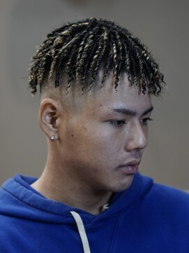 プロショップウェーブ(PRO SHOP WAVE) スペインカール/プードルパーマ/メンズパーマ/ニュアンスパーマ