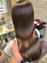 オルト(Ort)&nbsp;プレミアスムージー縮毛矯正×チョコレートベージュ　髪質改善