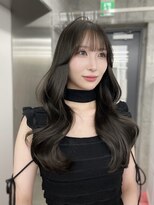 エヌアイ オモテサンドウ(ni omotesando) オリーブグレージュ/赤み消しカラー/地毛風カラー 上野