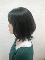 サロンドアンアリー(Salon de an Ally) [Salon de an Ally/六町]外ハネレイヤーミディアム