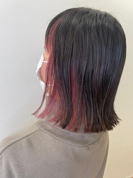 モルニ(MORNI) インナーカラー_マロンベージュ Aラインボブ かきあげ