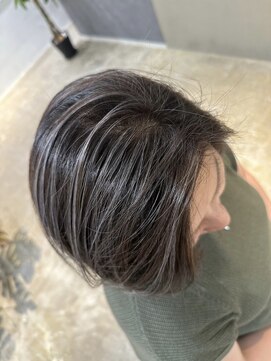 メリー オオサカ(Merly Osaka) 白髪も目立たなくできちゃう！ハイライト_clear ash_