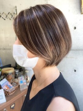 トト 船橋店(toto.) 黒髪/グレーベージュ/レイヤーロング/前髪パーマ[西船橋/津田沼]