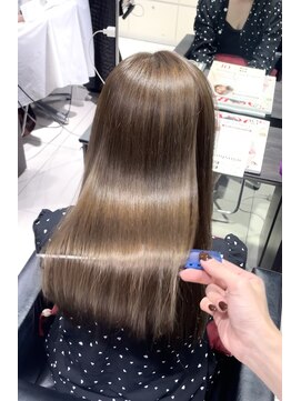 フォルテ ギンザ(FORTE GINZA) 酸性ストレート/透明感カラー 自然でしなやかな髪へ