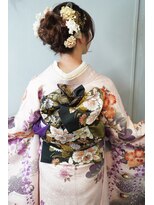 ドッツ(Dots.)&nbsp;『Dots.』成人式・ヘアセット・着付け・メイク