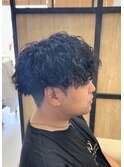 刈り上げツーブロックツイストスパイラルパーマメンズマッシュ