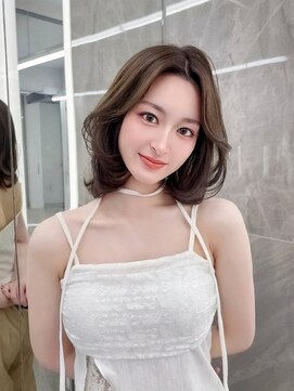 マウルルナ(MAEUL luna) 似合わせカット　大人ガーリー