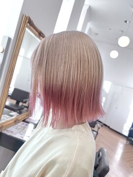 コワファースト  させぼ五番街店(COIFF1RST) ホワイトベージュ×ペールピンク