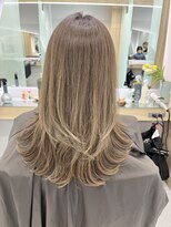 クシュ 本川越店(kusyu...)&nbsp;イメチェンホワイトブロンド外ハネボブ美髪ワイドバング韓国黒髪