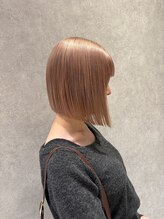 ルクス(Lx) ベージュ切りっぱBob