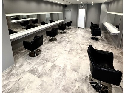 アグ ヘアー ウヌ 学園前店(Agu hair unu)の写真