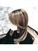 ブリーチハイライトたっぷり♪つややかブロンドヘア