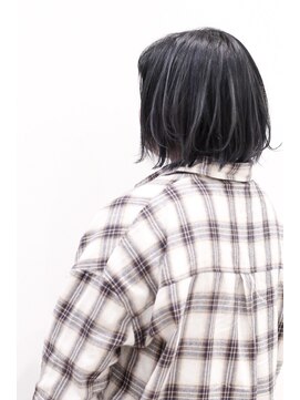 ゴーオン(Go/ON) ブルーブラック×ハイライトボブ