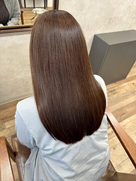 ウタリ(utari) 楽ちん艶髪ストレート【難波 桜川/髪質改善】