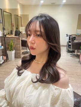 ヘアメイク シュシュ(Hair make chou chou) お顔周りカット 韓国レイヤー 髪質改善