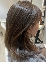 ジュイール 富士見ヶ丘(jouir)&nbsp;富士見ヶ丘ショートくびれショートイルミナカラー顔周りレイヤー