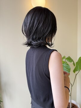 〈浅草 半個室〉パーマ残り活かしボブ