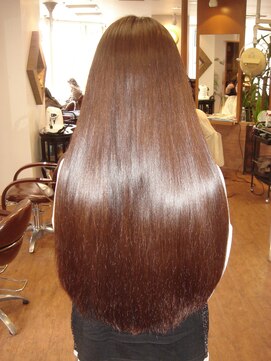 タイガ 上野御徒町(TAIGA) 髪質改善×ロングヘア (天使の髪質改善)【艶髪・美髪】